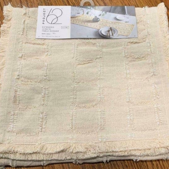 Project 62 Extended Table Runner Cream Color 14" x 72" NEW - Picture 4 of 12